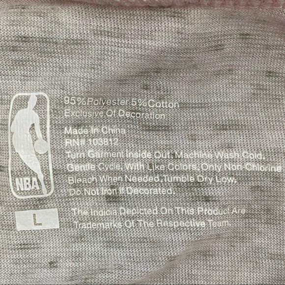 NWT NBA Philadelphia 76ers Gray & Red T-Shirt L - Picture 6 of 6